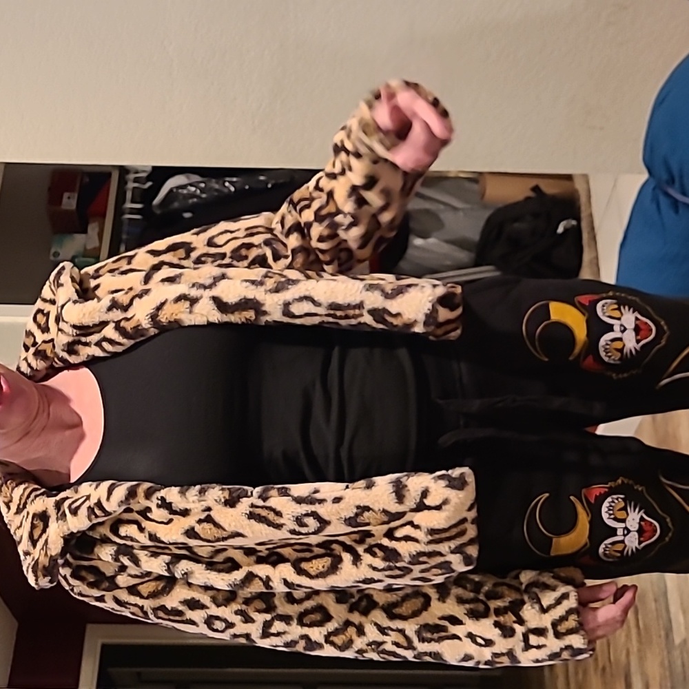 Leopard jacket - Picture 2 of 3